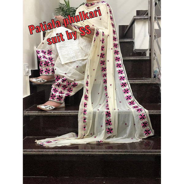 Phulkari hotsell suit boutique